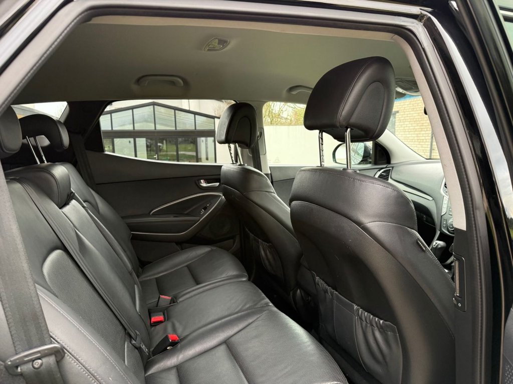 Used Hyundai Santa Fe 2015 for sale - 77263472: Photo 22