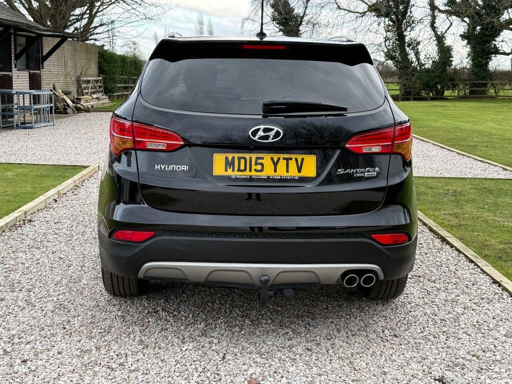 Used Hyundai Santa Fe 2015 for sale - 77263472: Photo 40