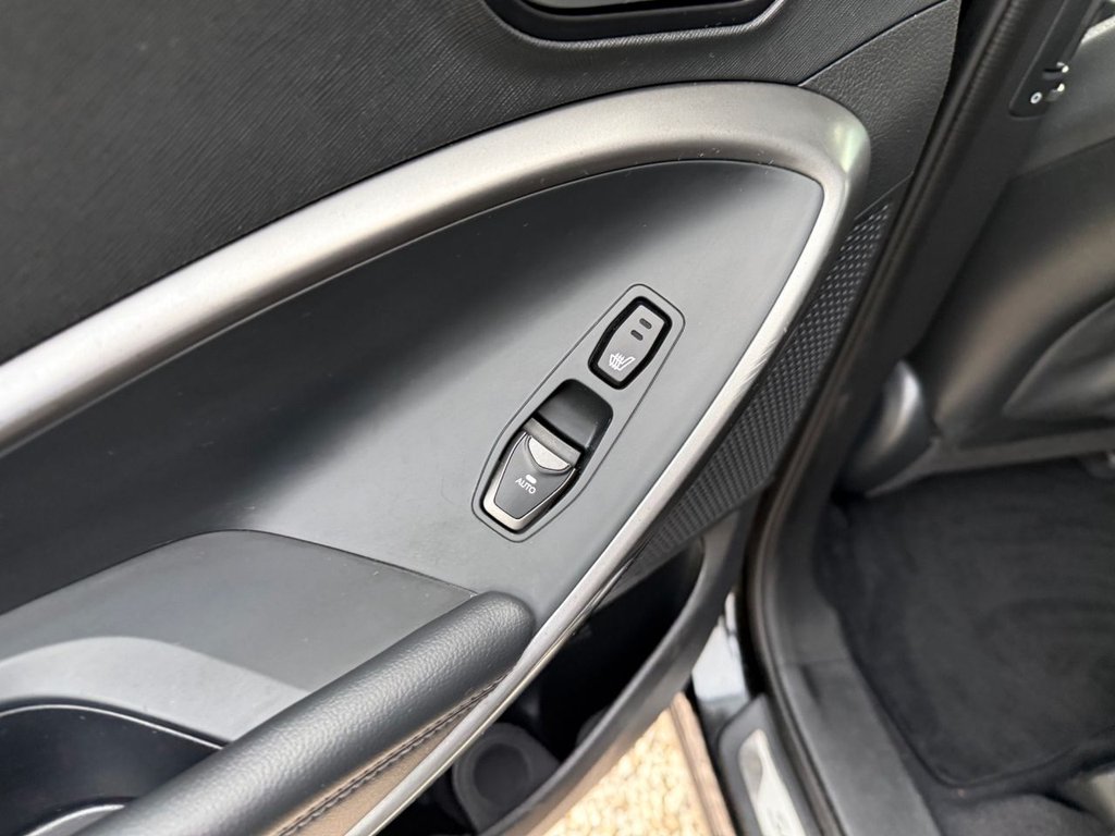 Used Hyundai Santa Fe 2015 for sale - 77263472: Photo 7
