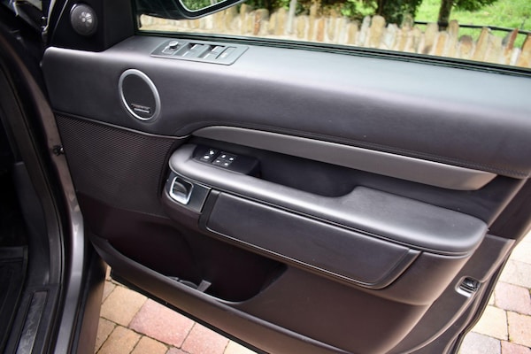 Used Land Rover Discovery 2018 for sale - 76060196: Photo 24