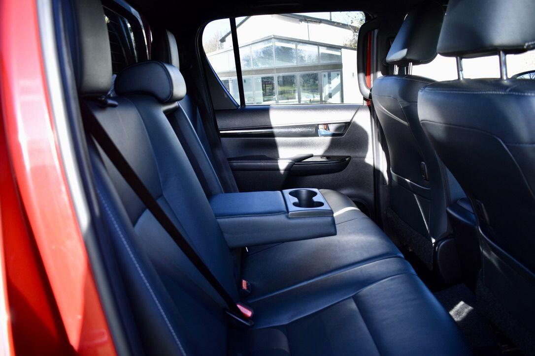 Used Toyota Hilux 2018 for sale - 76742699: Photo 20