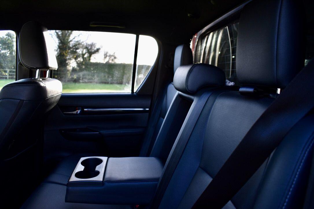 Used Toyota Hilux 2018 for sale - 76742699: Photo 22