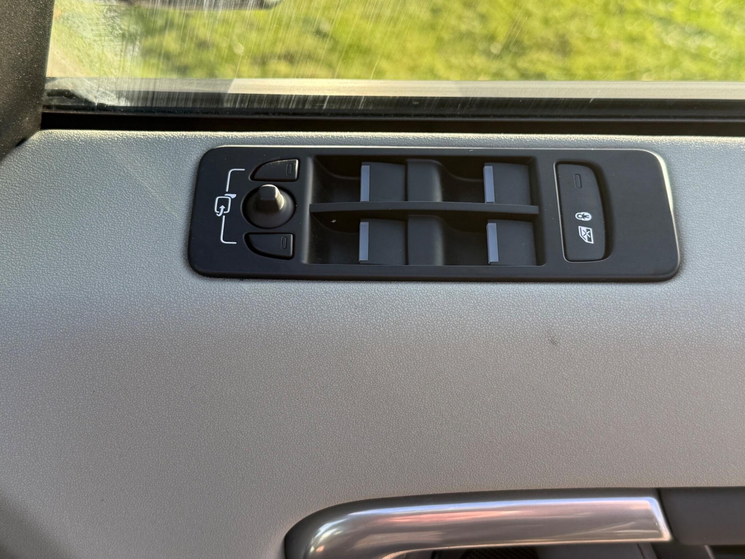 Used Land Rover Discovery Sport 2016 for sale - 76899518: Photo 17