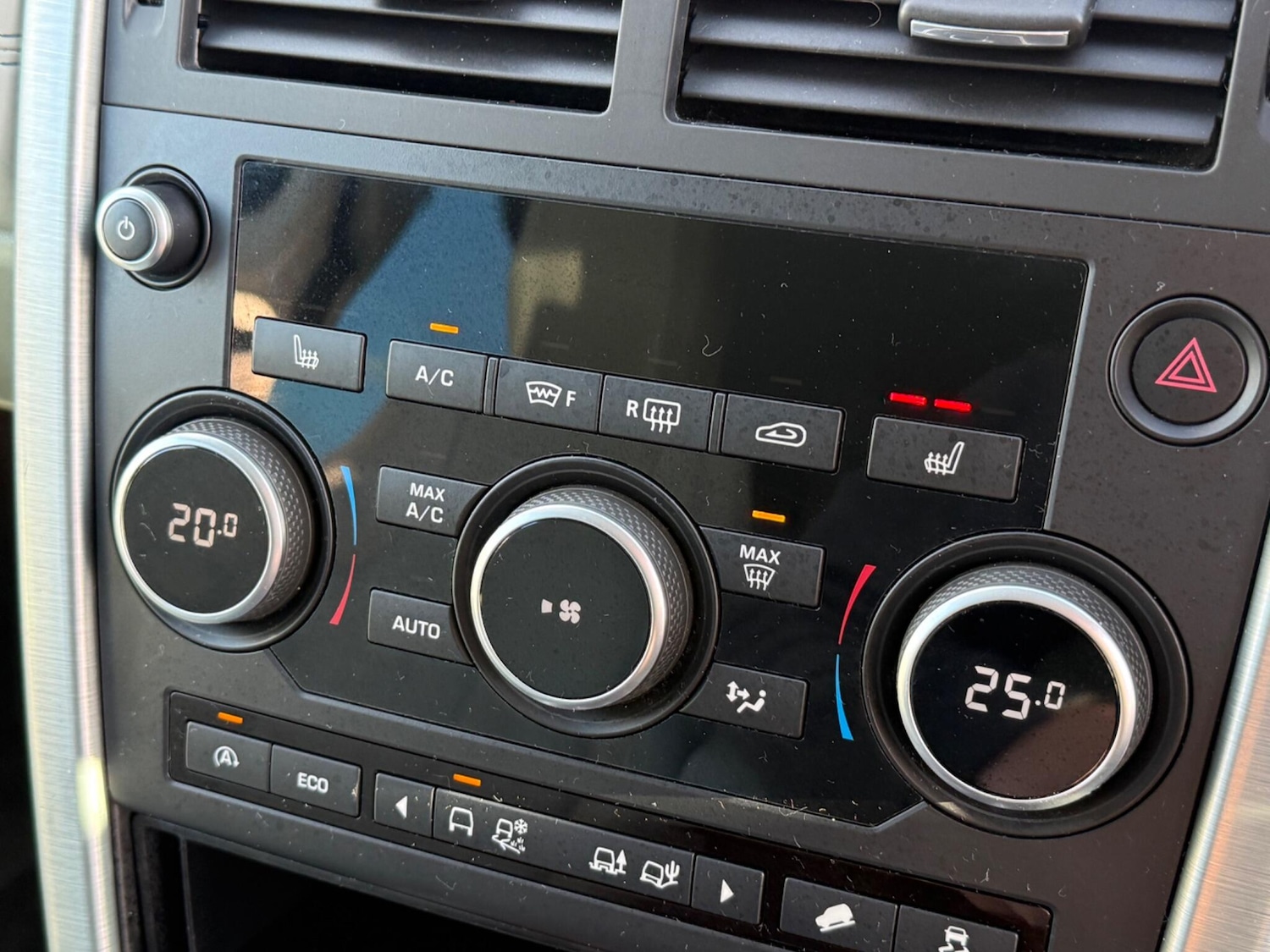 Used Land Rover Discovery Sport 2016 for sale - 76899518: Photo 27