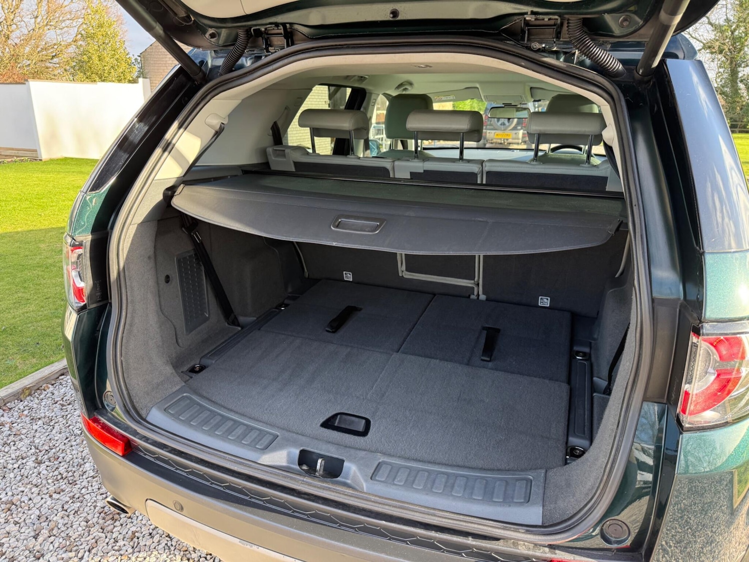 Used Land Rover Discovery Sport 2016 for sale - 76899518: Photo 30