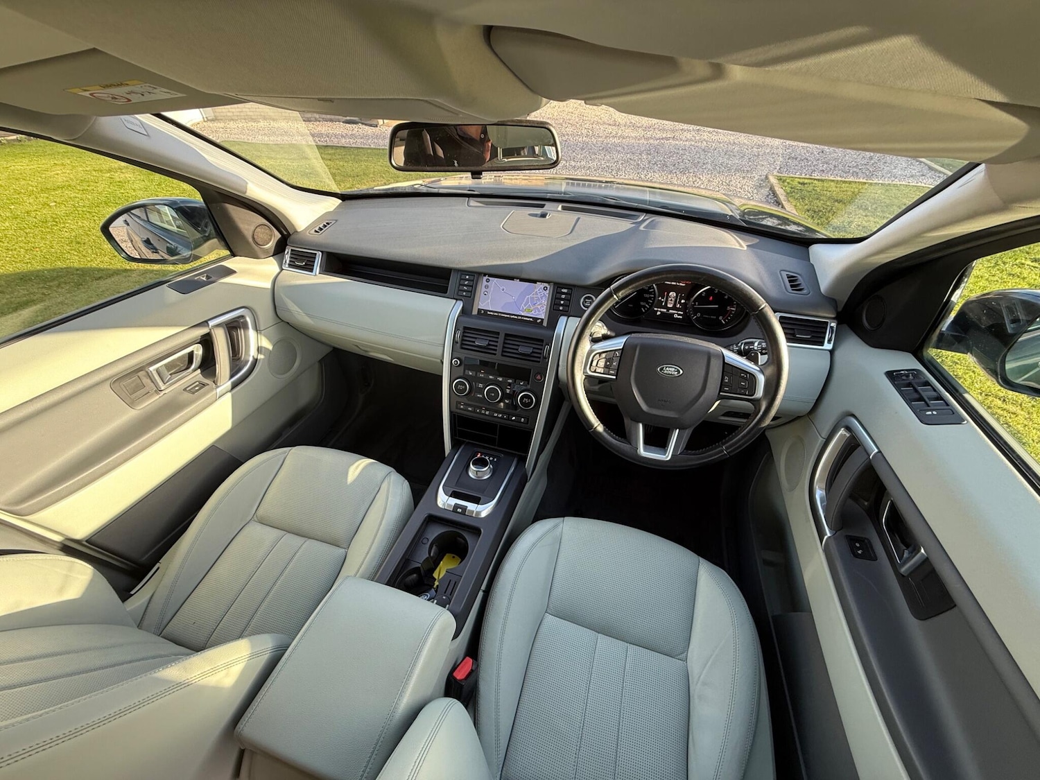 Used Land Rover Discovery Sport 2016 for sale - 76899518: Photo 37