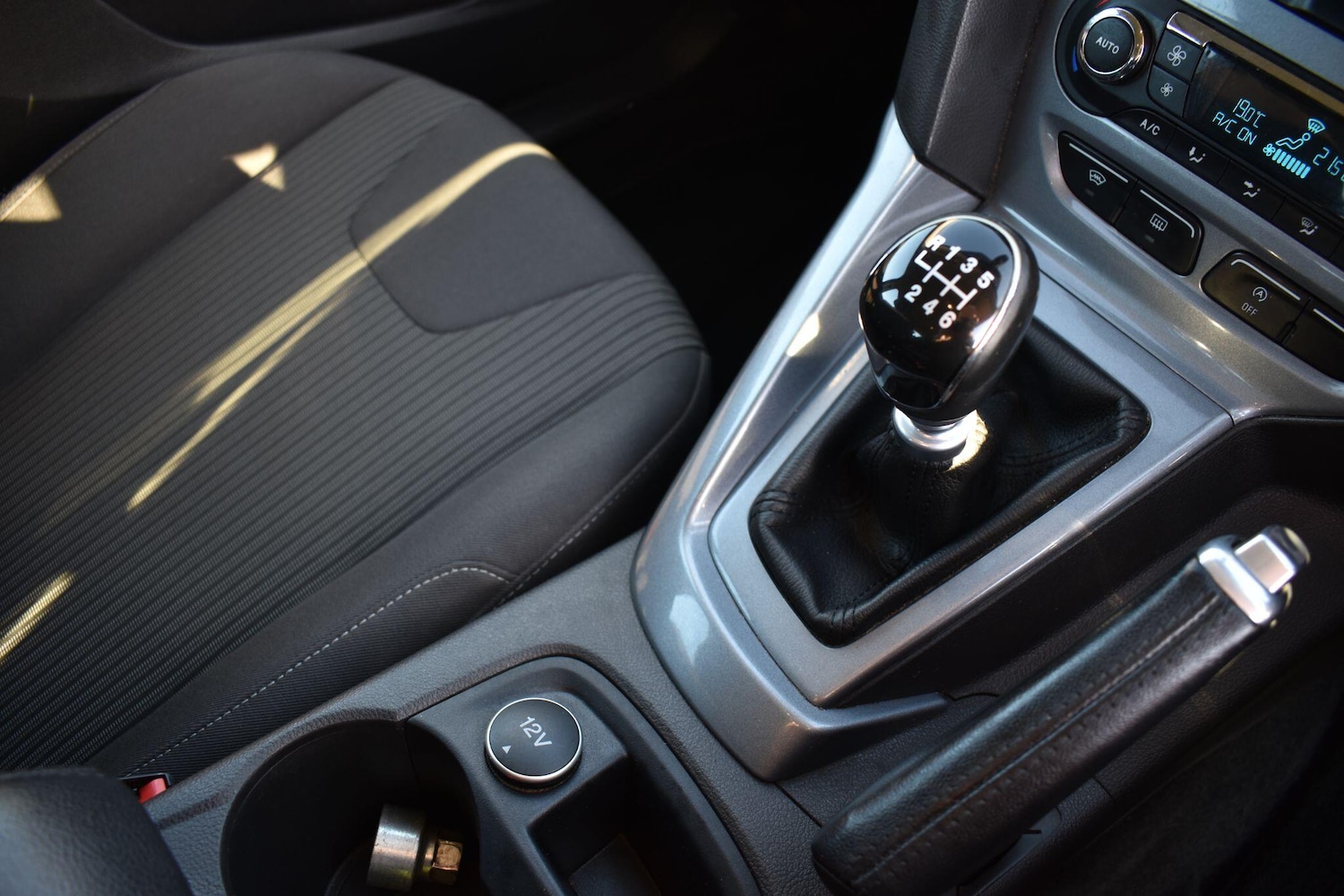 Used Ford Focus 2014 for sale - 76702331: Photo 16