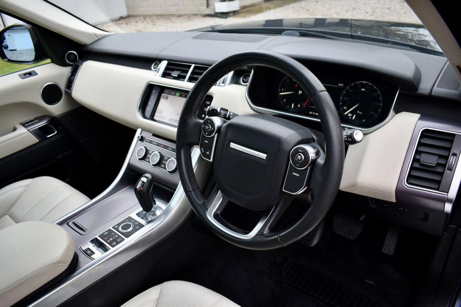 Used Land Rover Range Rover Sport 2016 for sale - 76562400: Photo 50