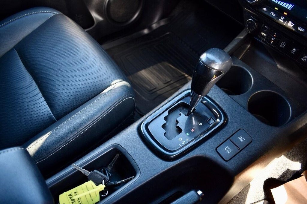 Used Toyota Hilux 2018 for sale - 77001265: Photo 17