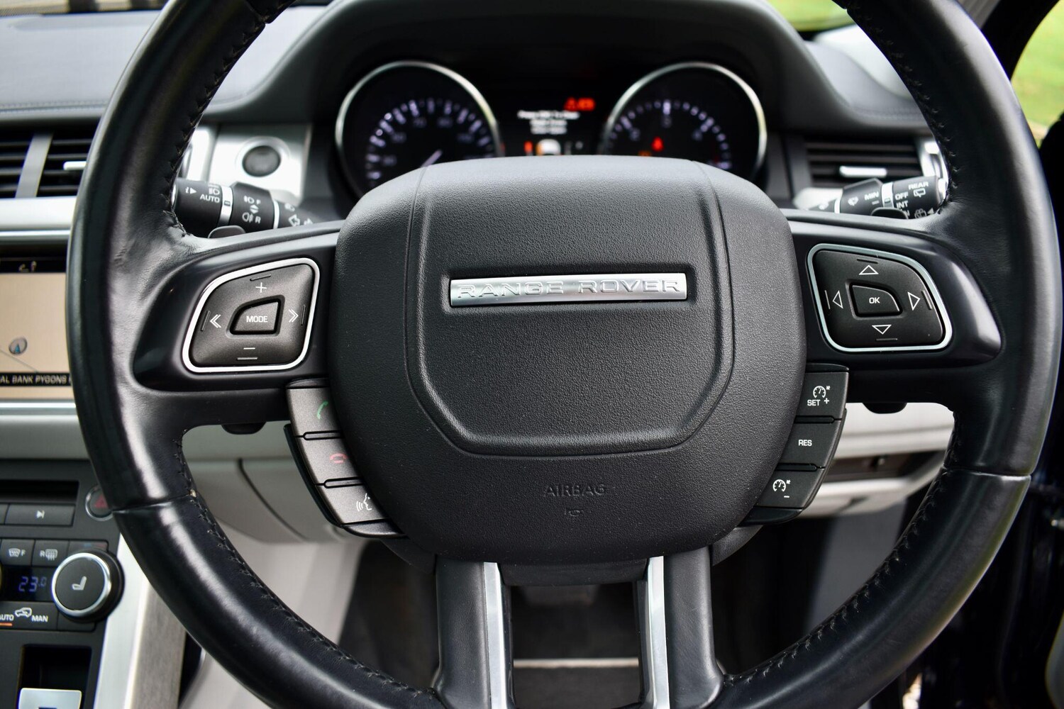 Used Land Rover Range Rover Evoque 2015 for sale - 76549293: Photo 47