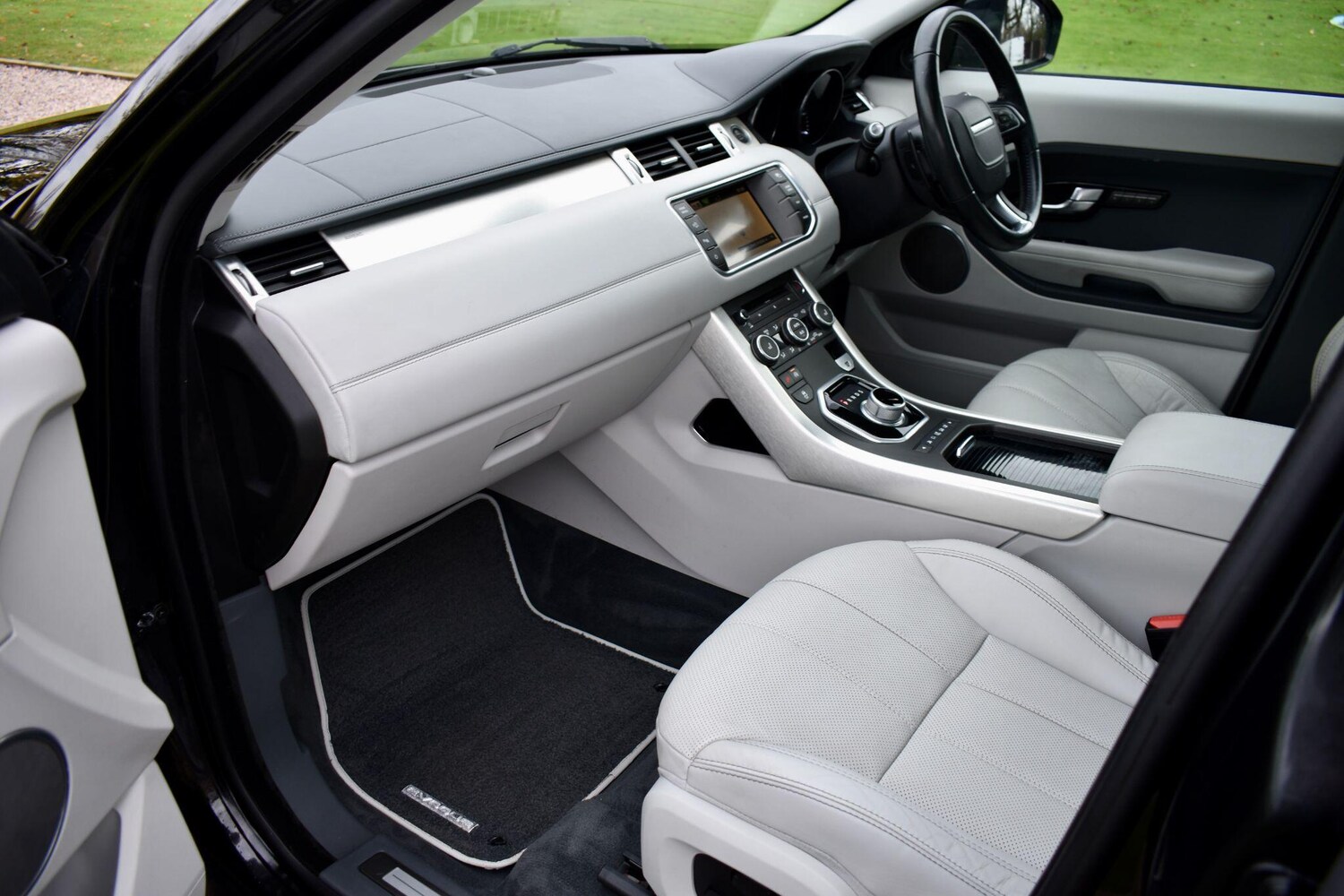 Used Land Rover Range Rover Evoque 2015 for sale - 76549293: Photo 48