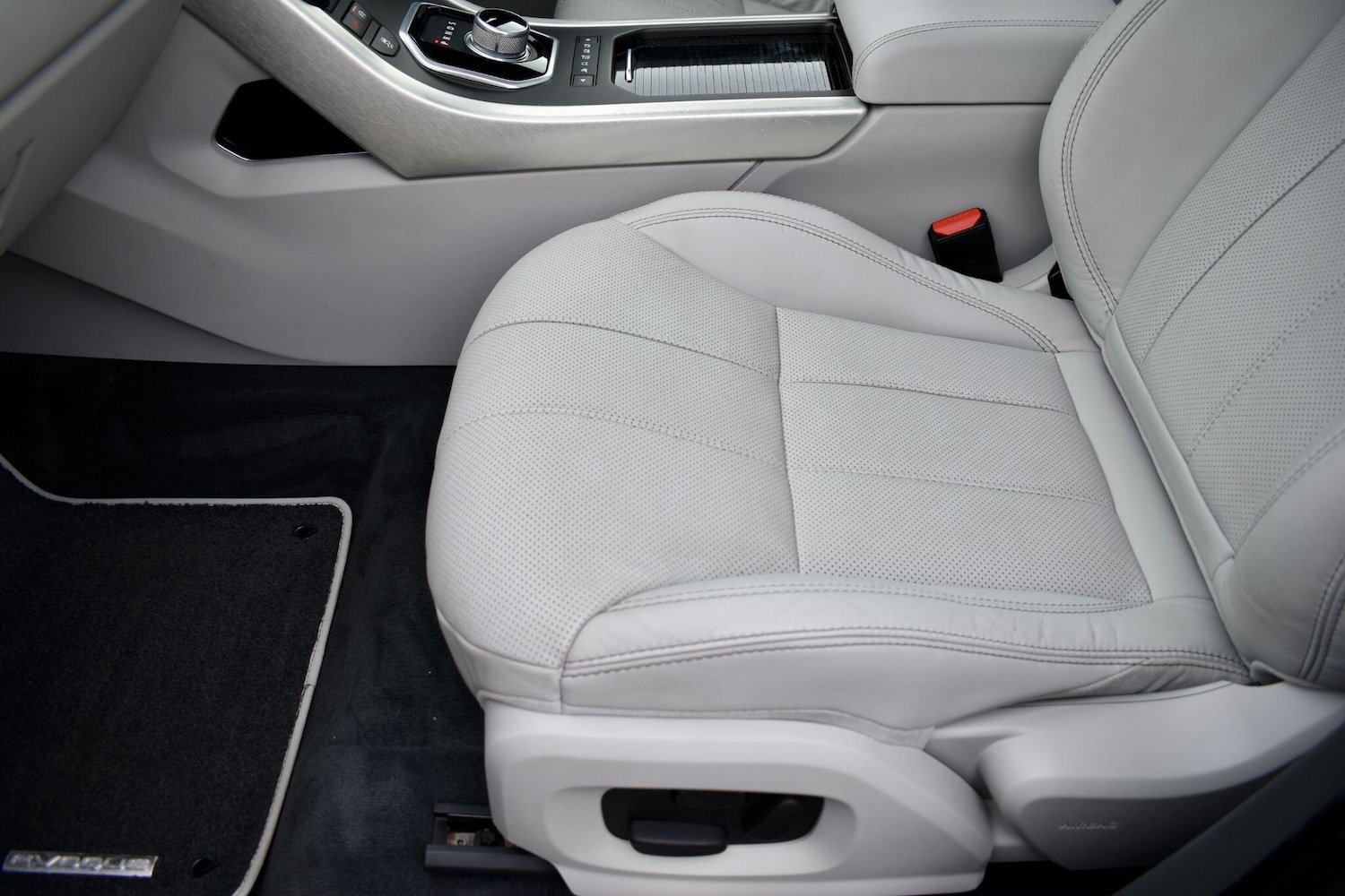 Used Land Rover Range Rover Evoque 2015 for sale - 76549293: Photo 50