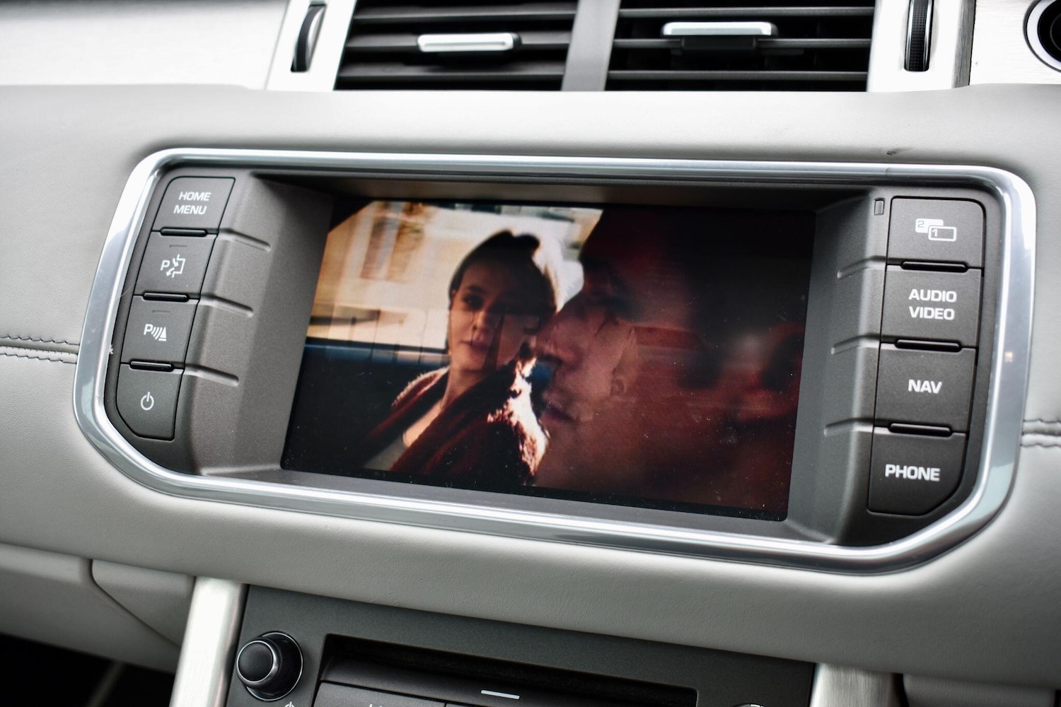 Used Land Rover Range Rover Evoque 2015 for sale - 76549293: Photo 6