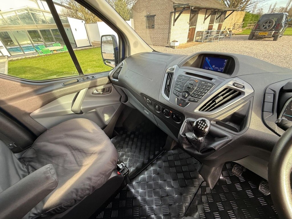 Used Ford Transit Custom 2017 for sale - 77001257: Photo 20