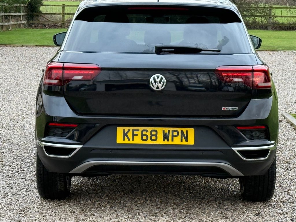 Used Volkswagen T-Roc 2019 for sale - 77122249: Photo 10
