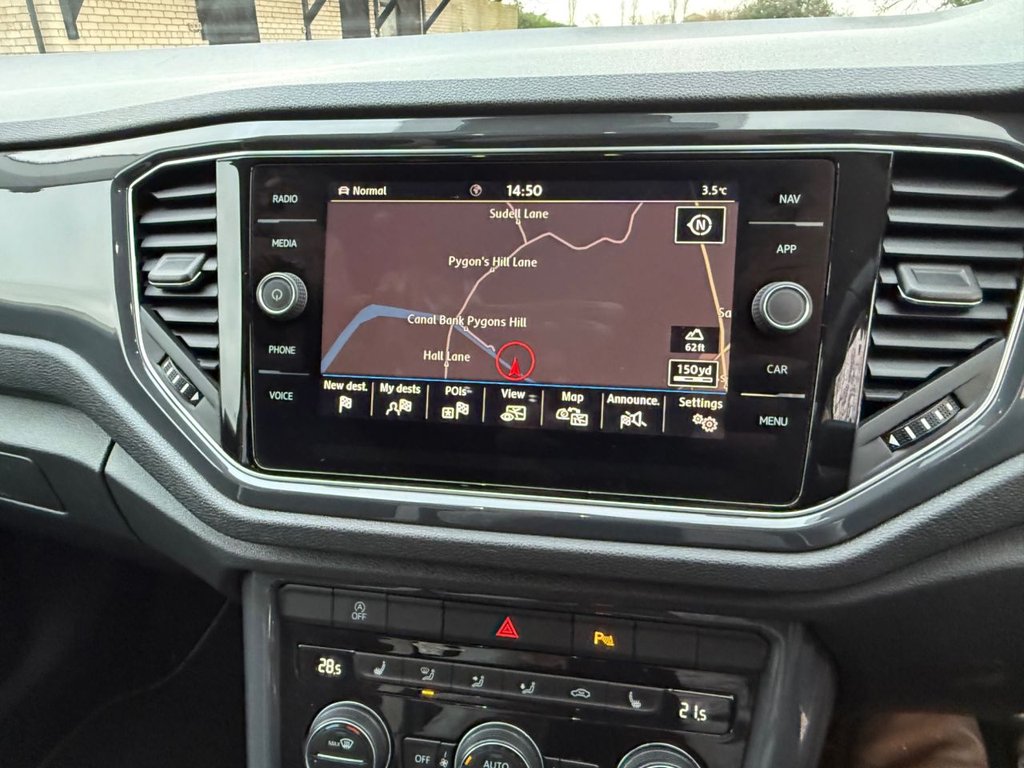 Used Volkswagen T-Roc 2019 for sale - 77122249: Photo 31