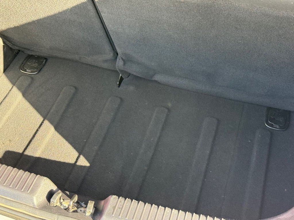 Used Hyundai i10 2011 for sale - 77734400: Photo 13