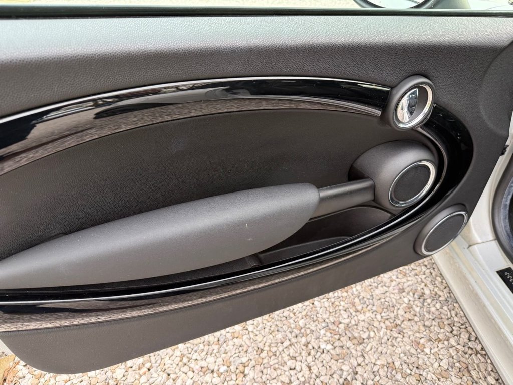 Used MINI Roadster 2013 for sale - 77667496: Photo 16