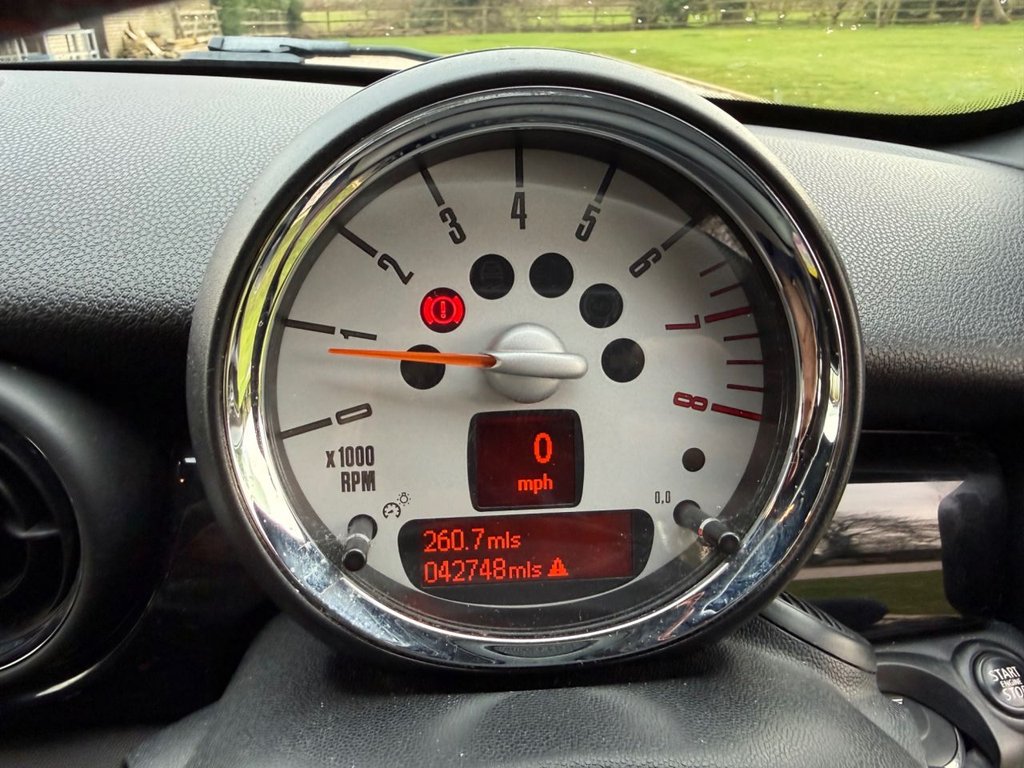 Used MINI Roadster 2013 for sale - 77667496: Photo 20