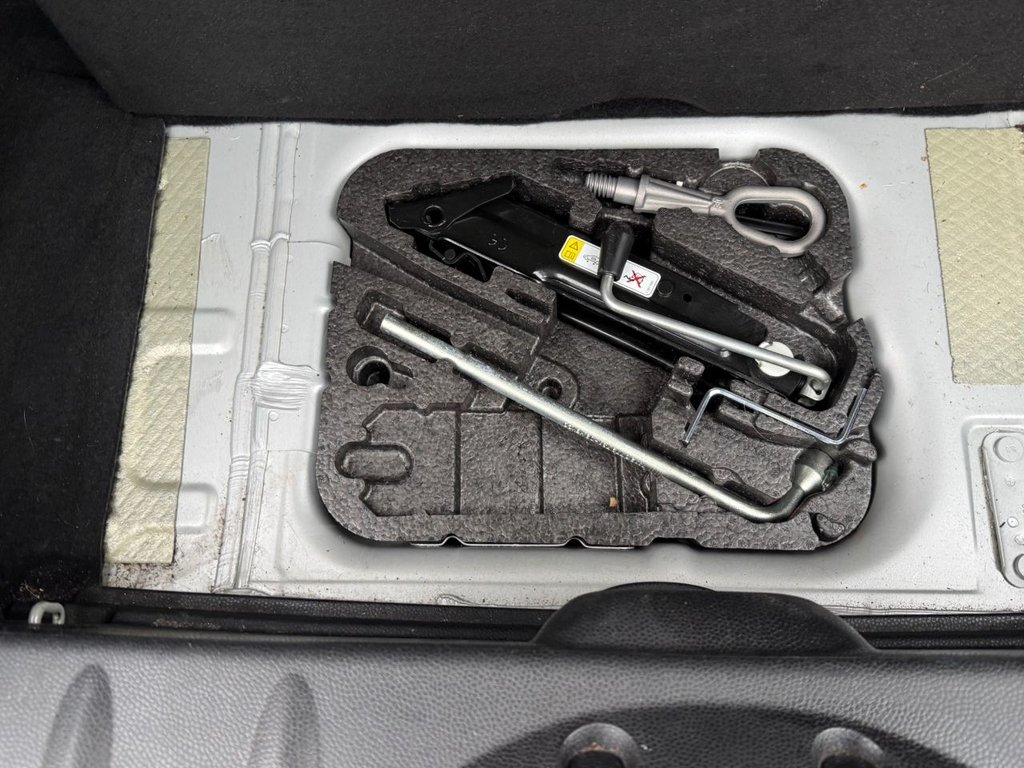 Used MINI Roadster 2013 for sale - 77667496: Photo 27