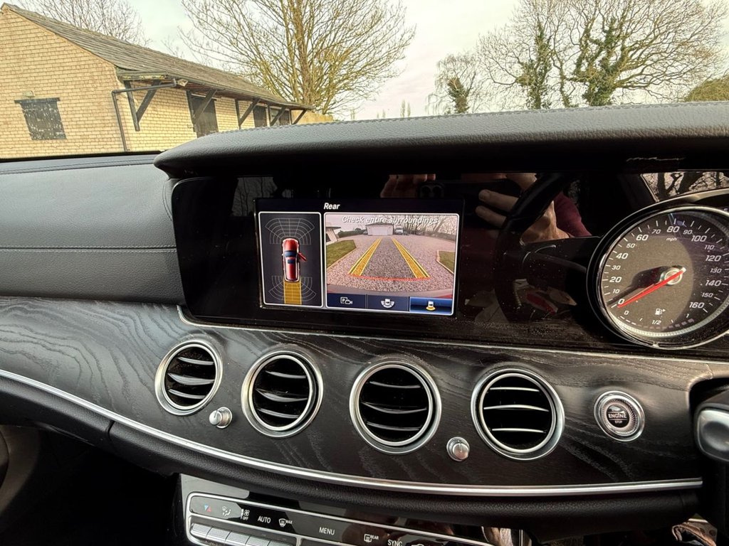 Used Mercedes-Benz E Class 2017 for sale - 77572216: Photo 2