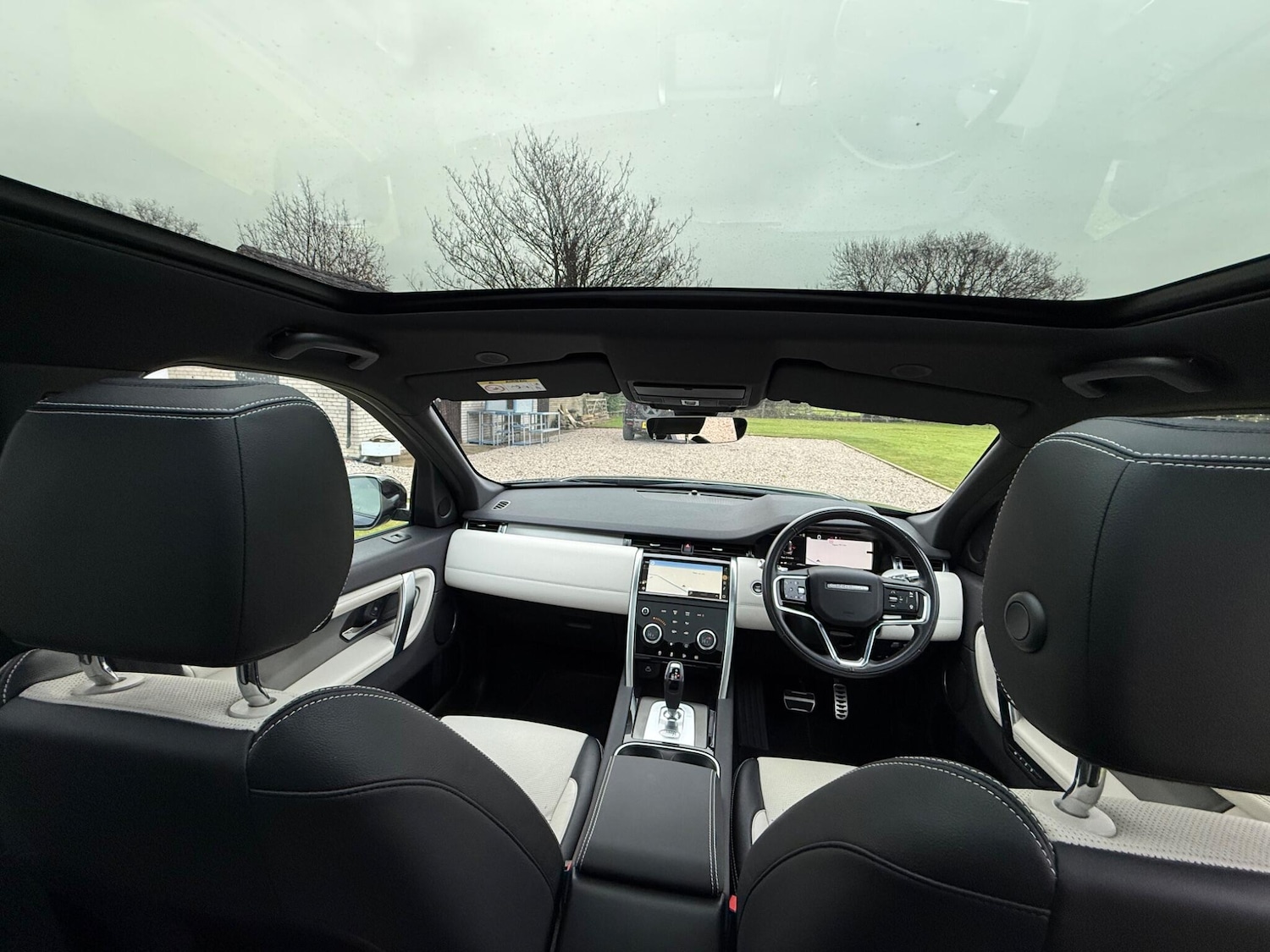 Used Land Rover Discovery Sport 2021 for sale - 76850360: Photo 11