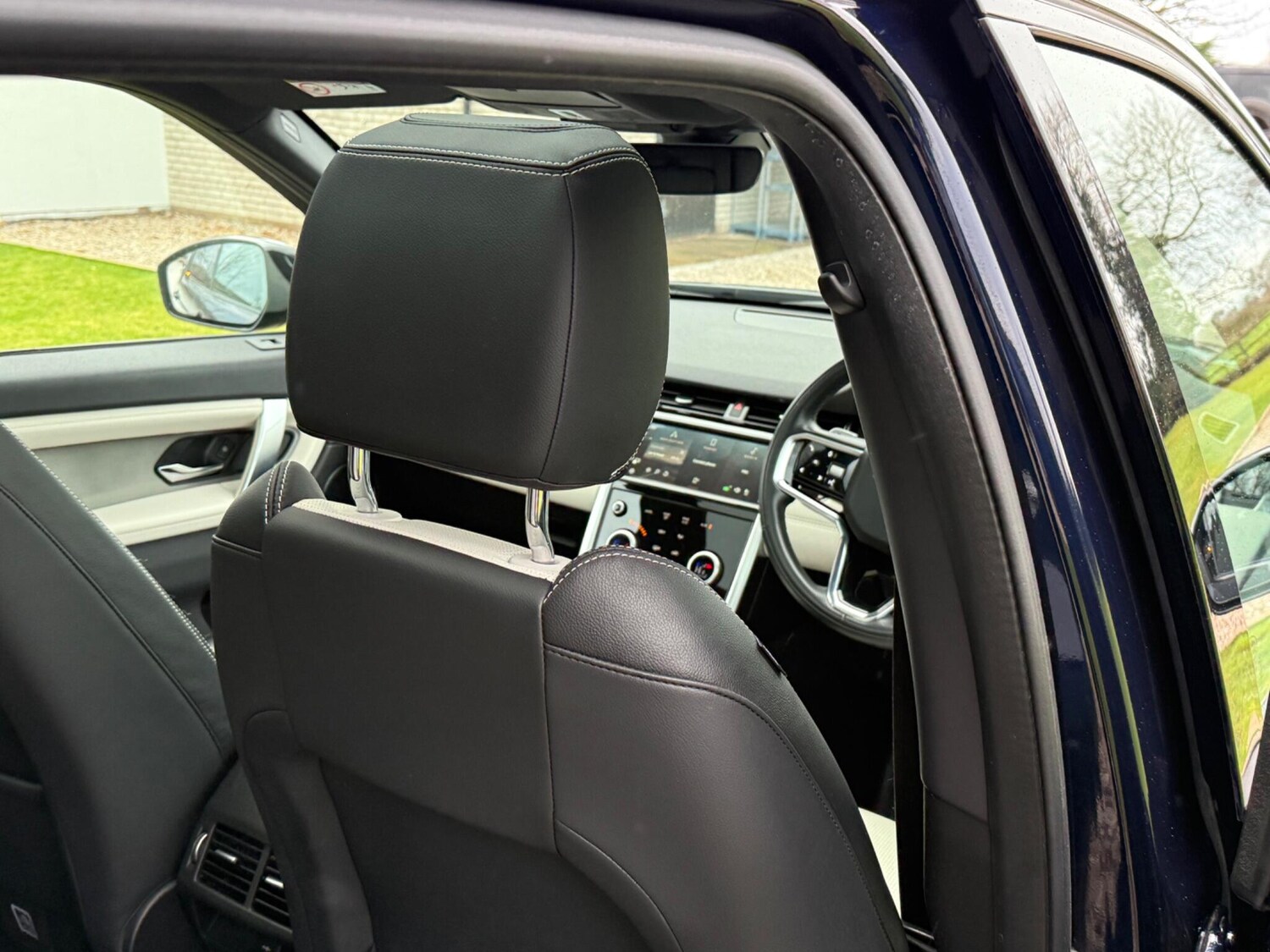 Used Land Rover Discovery Sport 2021 for sale - 76850360: Photo 22