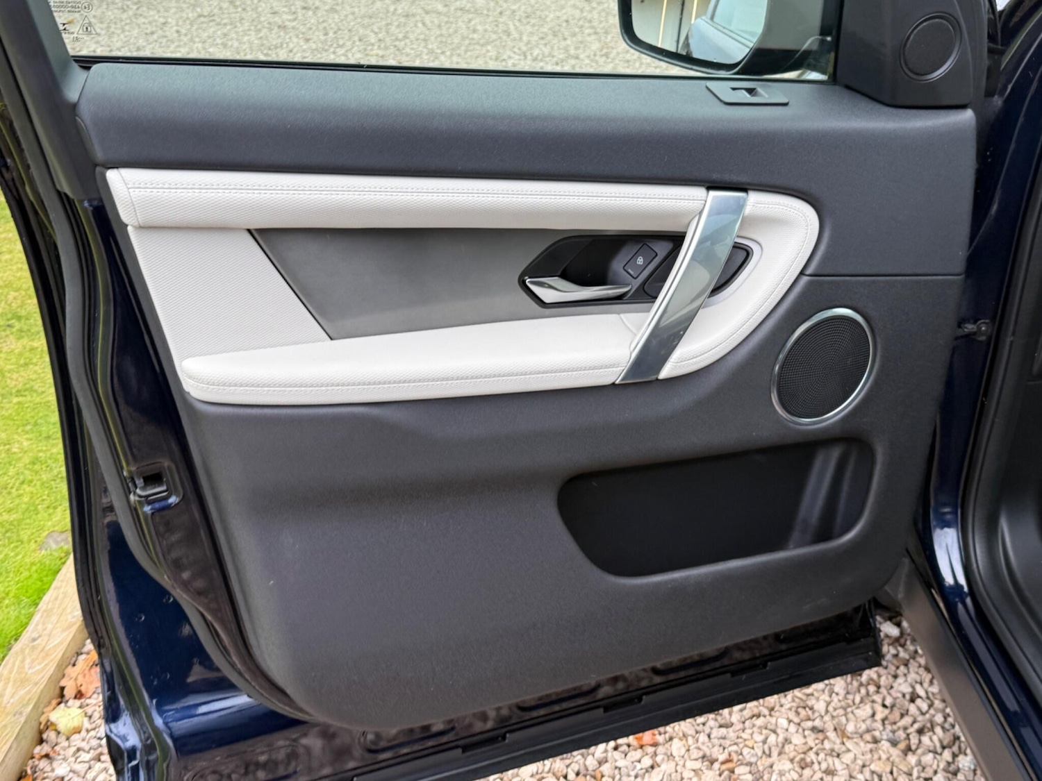 Used Land Rover Discovery Sport 2021 for sale - 76850360: Photo 27