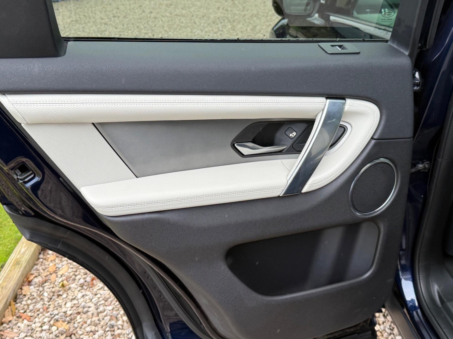 Used Land Rover Discovery Sport 2021 for sale - 76850360: Photo 28