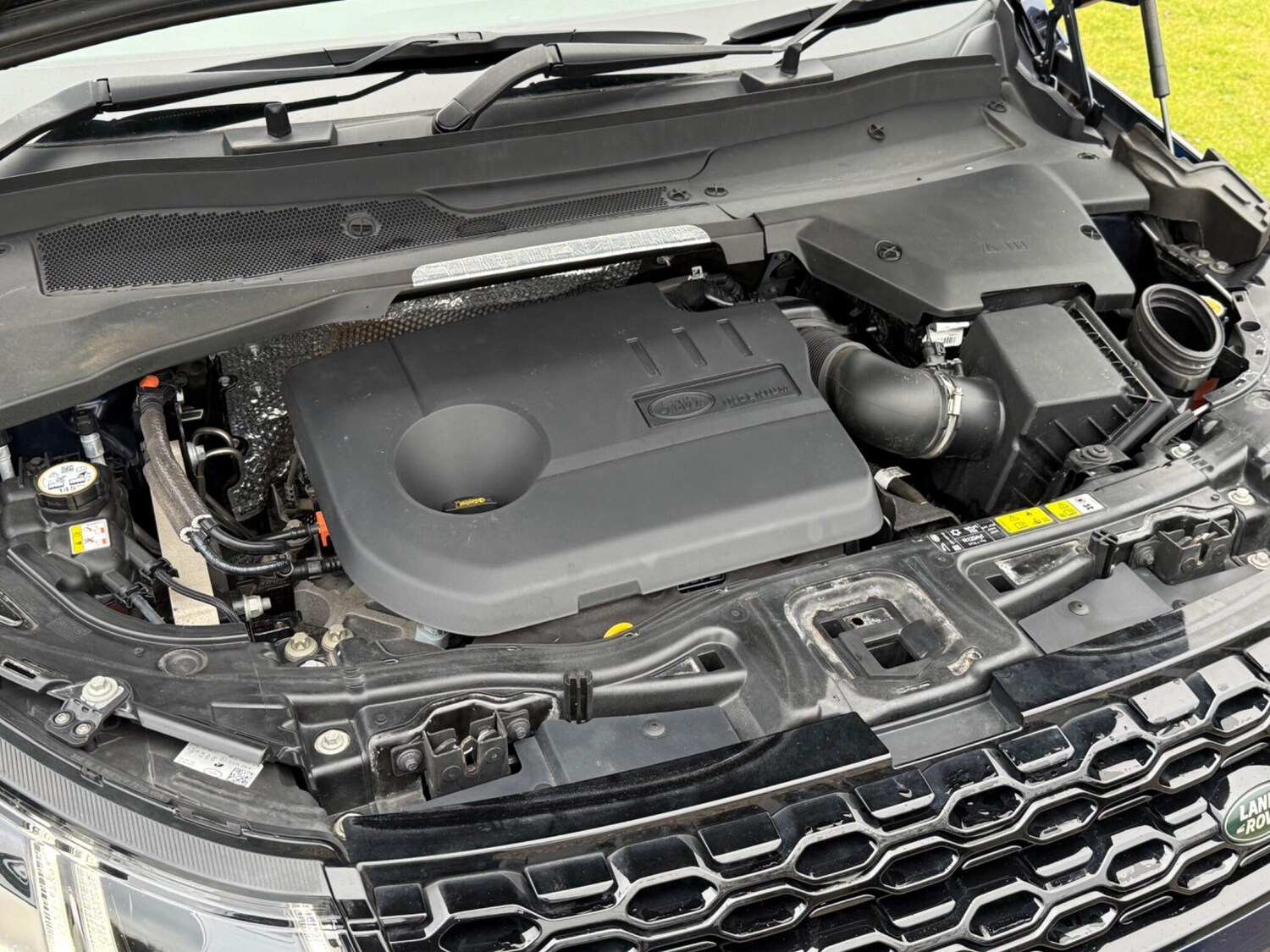 Used Land Rover Discovery Sport 2021 for sale - 76850360: Photo 31