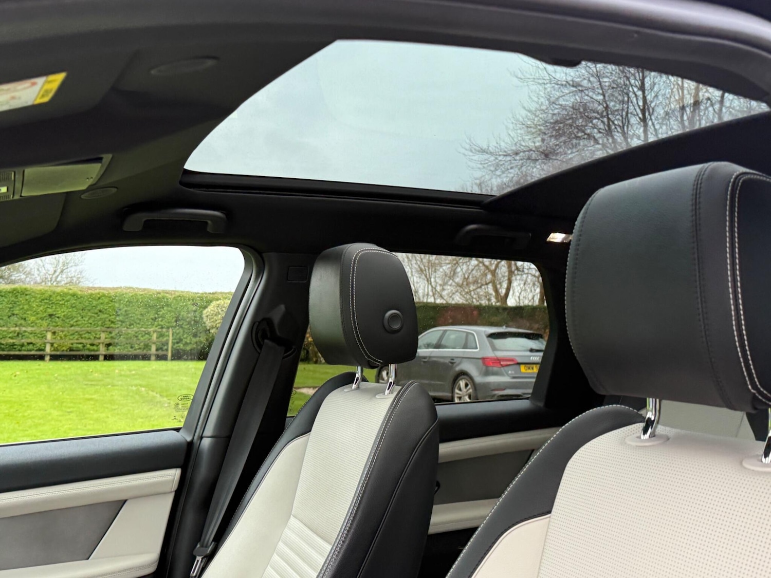 Used Land Rover Discovery Sport 2021 for sale - 76850360: Photo 49