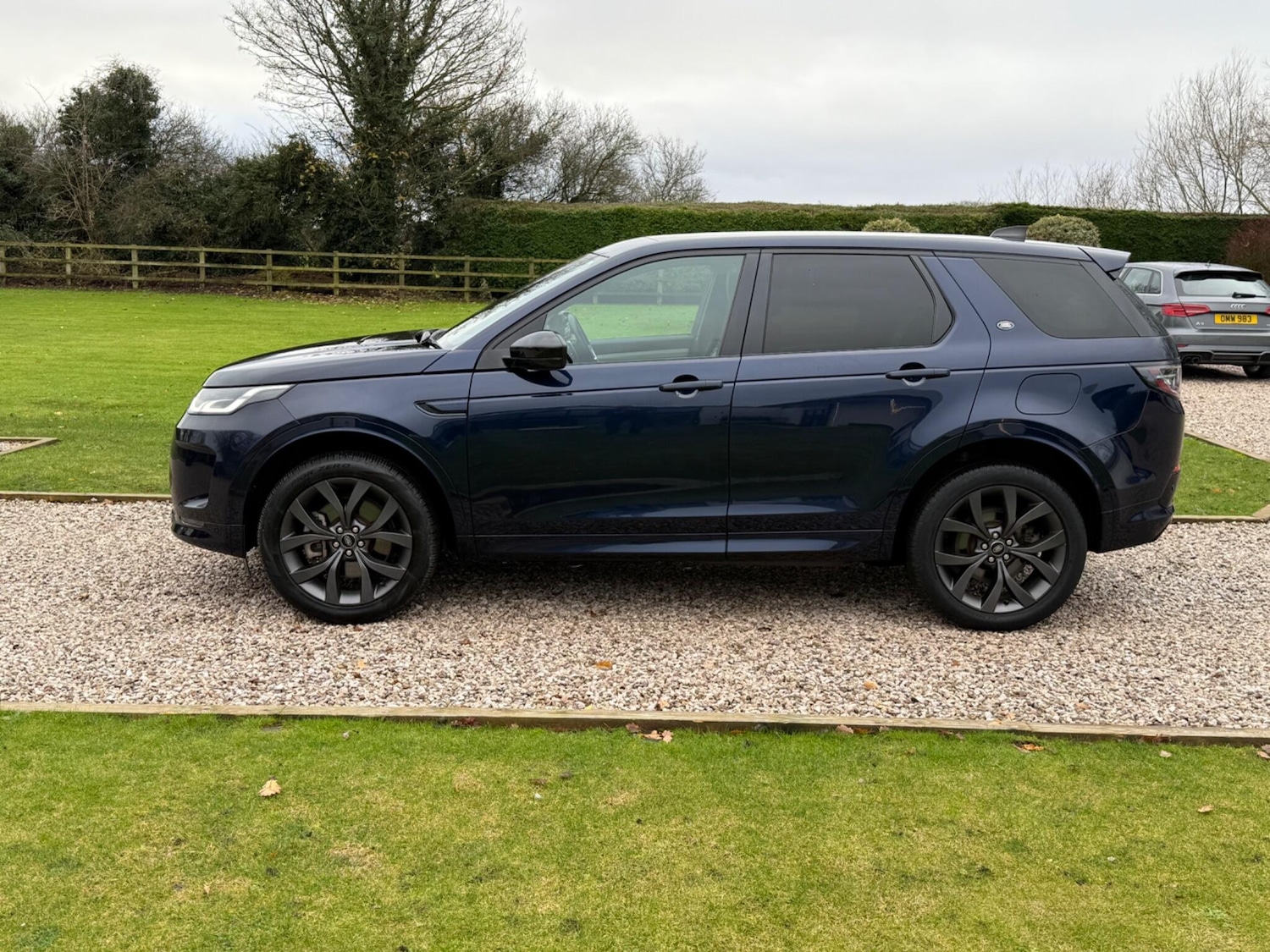 Used Land Rover Discovery Sport 2021 for sale - 76850360: Photo 5