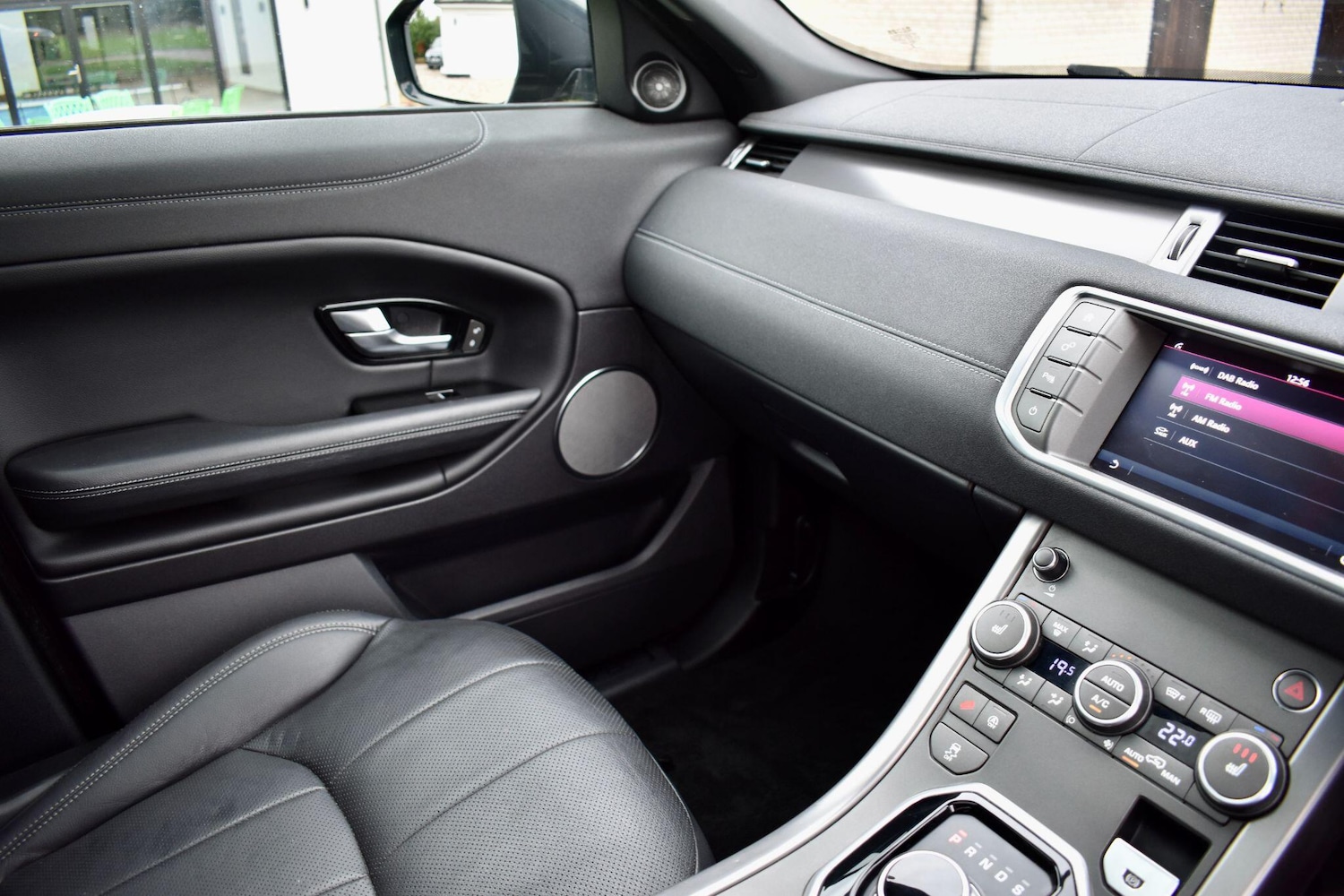 Used Land Rover Range Rover Evoque 2018 for sale - 76550459: Photo 14