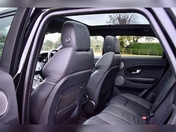 Used Land Rover Range Rover Evoque 2018 for sale - 76550459: Photo