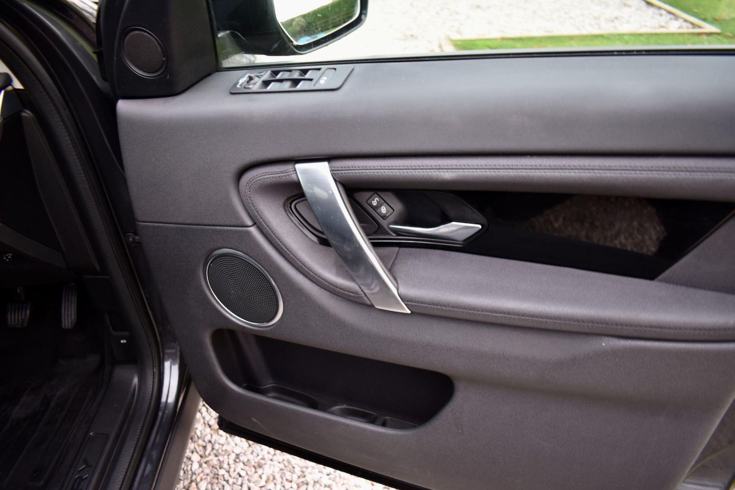 Used Land Rover Discovery Sport 2019 for sale - 76498491: Photo 30