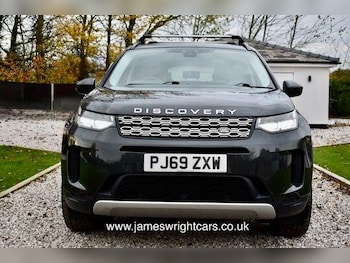 Used Land Rover Discovery Sport 2019 for sale - 76498491: Photo