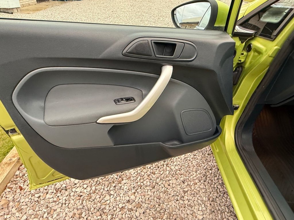 Used Ford Fiesta 2009 for sale - 77275911: Photo 20