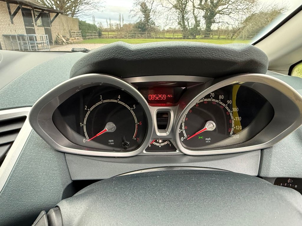 Used Ford Fiesta 2009 for sale - 77275911: Photo 29