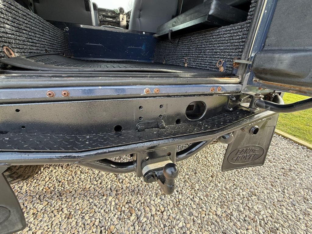 Used Land Rover Defender 2010 for sale - 77483362: Photo 22