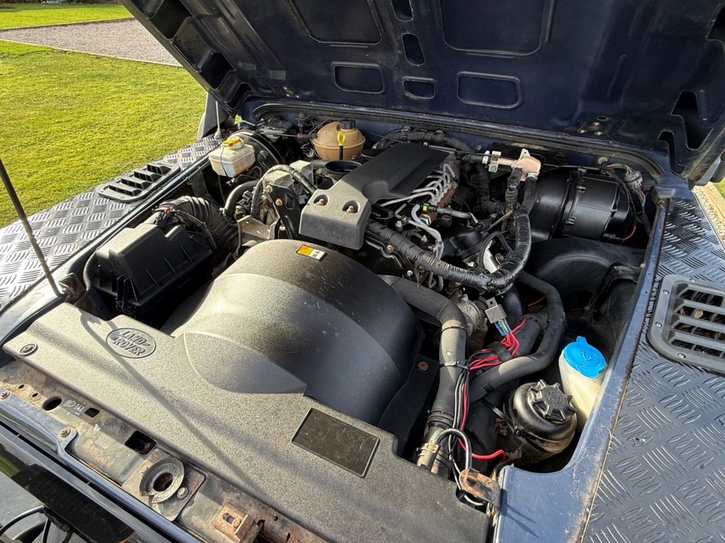 Used Land Rover Defender 2010 for sale - 77483362: Photo 28