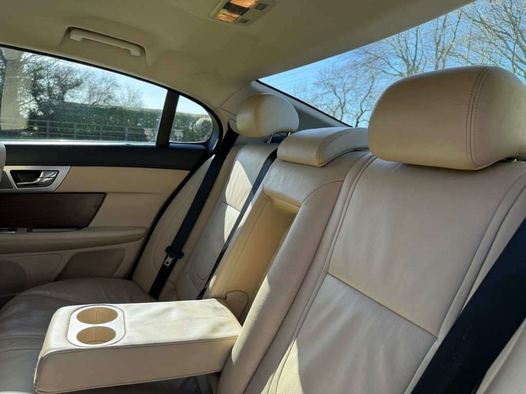 Used Jaguar XF 2013 for sale - 77720368: Photo 10