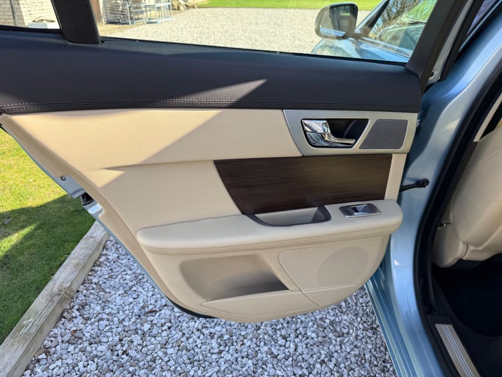 Used Jaguar XF 2013 for sale - 77720368: Photo 31