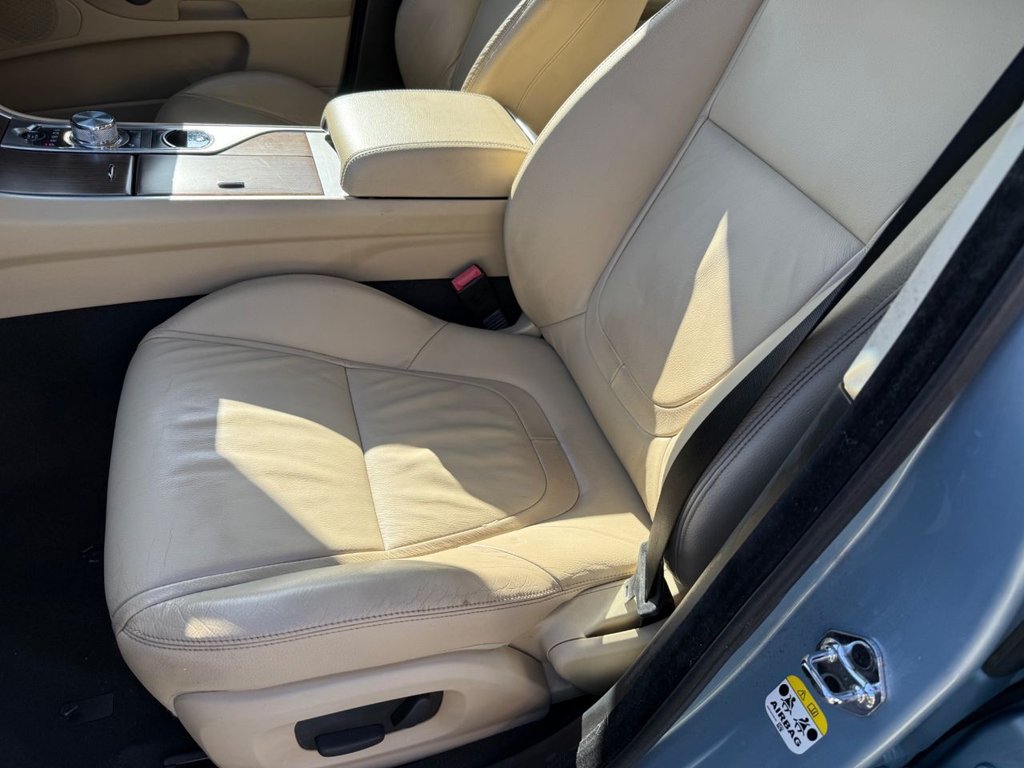 Used Jaguar XF 2013 for sale - 77720368: Photo 33