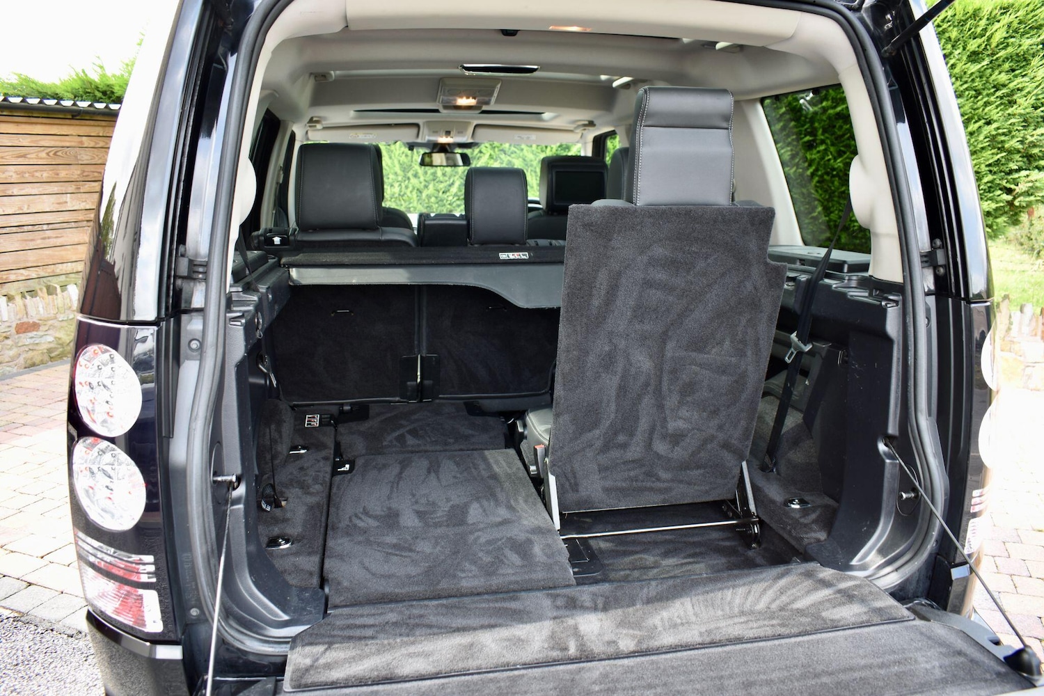 Vehicle 46