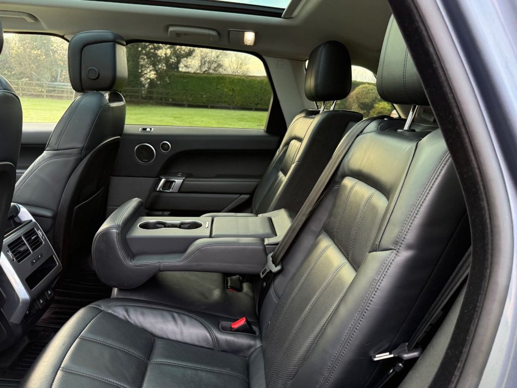 Used Land Rover Range Rover Sport 2018 for sale - 77547121: Photo 30