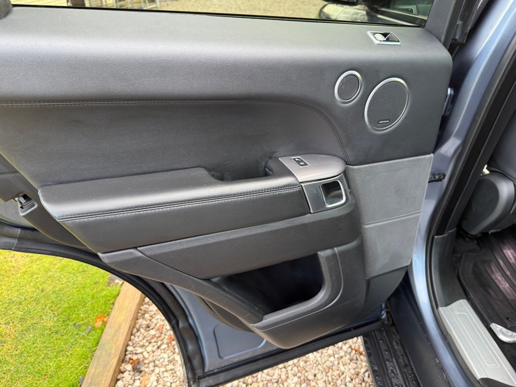 Used Land Rover Range Rover Sport 2018 for sale - 77547121: Photo 31