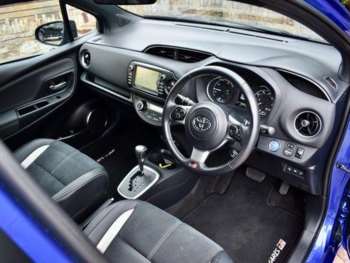 Used Toyota Yaris 2020 for sale - 75154592: Photo