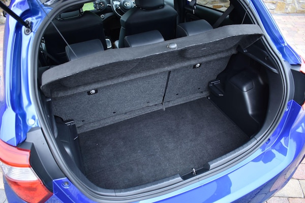 Used Toyota Yaris 2020 for sale - 75154592: Photo 35