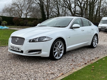 Used Jaguar XF 2011 for sale - 76990438: Photo