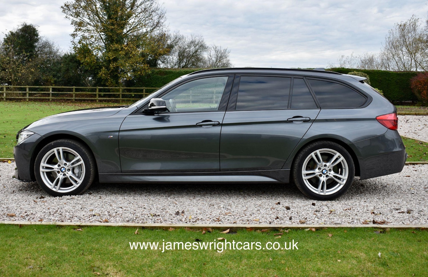 Used BMW 3 Series 2017 for sale - 76498435: Photo 10